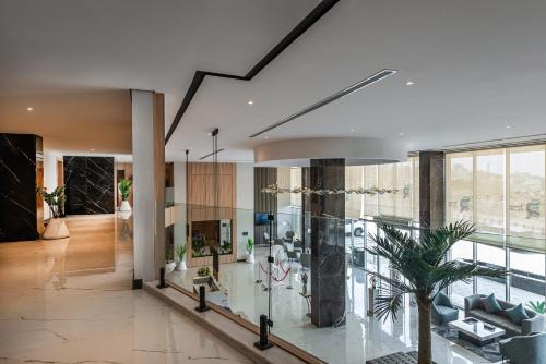 rhenium hotel abha