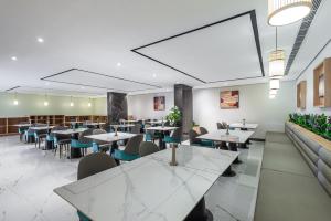 rhenium hotel abha