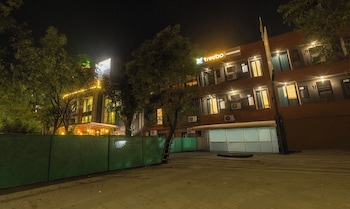 treebo executive suites