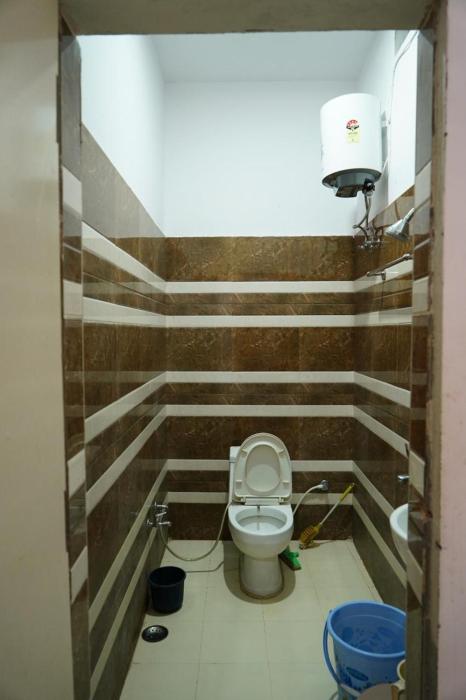 shree puram guest house