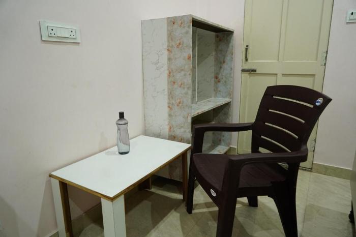 shree puram guest house