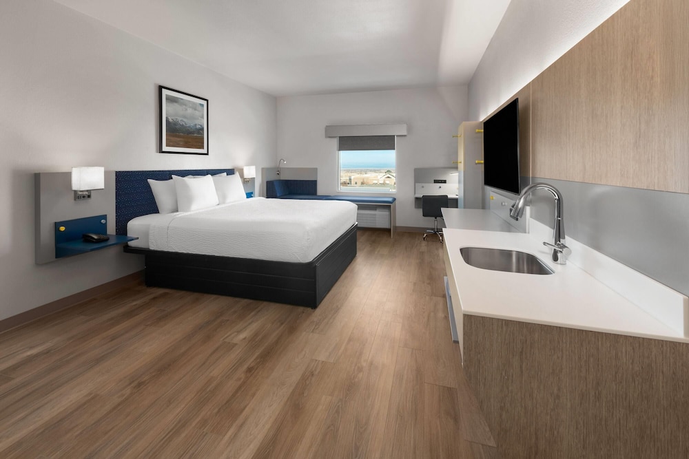 microtel inn and suites by wyndham tooele