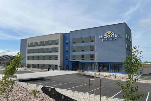 microtel inn and suites by wyndham tooele