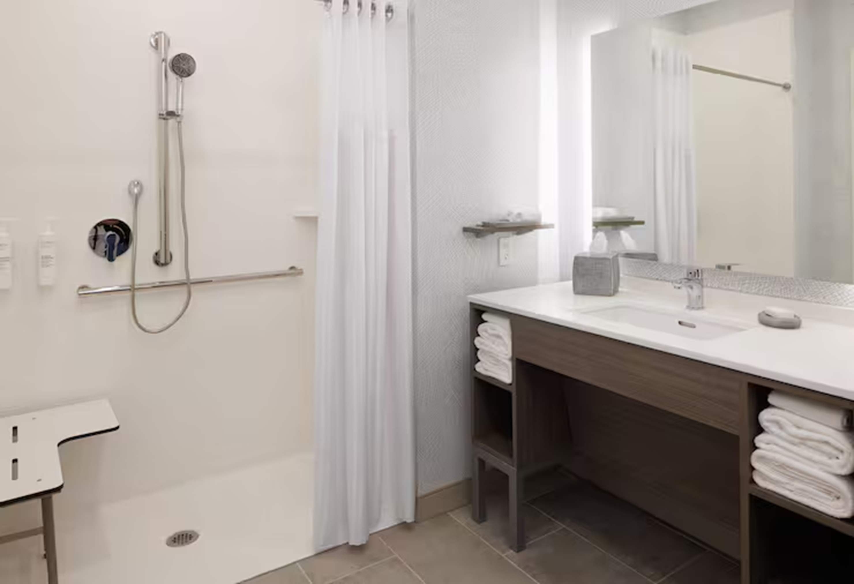 home2 suites by hilton kittery