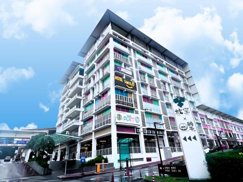 smile hotel damansara tropical