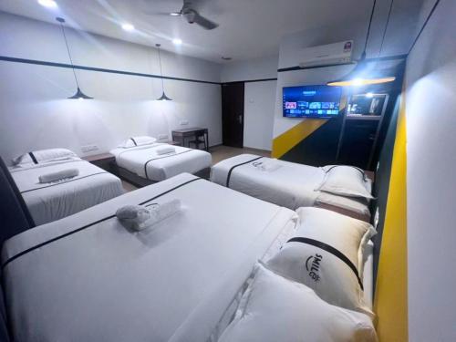 smile hotel damansara tropical