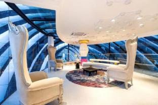 staycation kl arte mont kiara