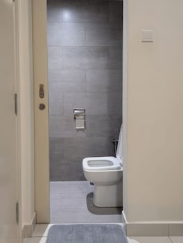 staycation kl arte mont kiara