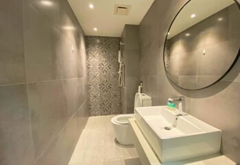 staycation kl arte mont kiara