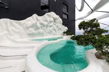 staycation kl arte mont kiara