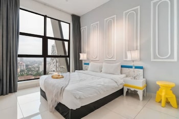 staycation kl arte mont kiara
