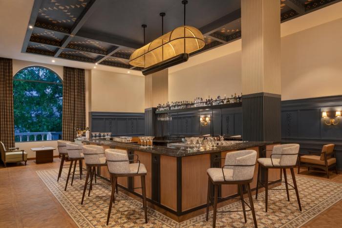 welcomhotel by itc hotels prayagraj