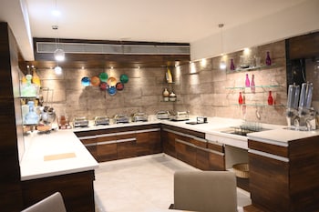 Hotel Ace Grand,,3 star