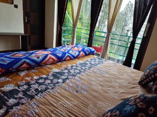 hotel relax max sariyatal nainital