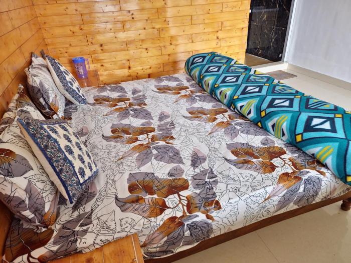 hotel relax max sariyatal nainital