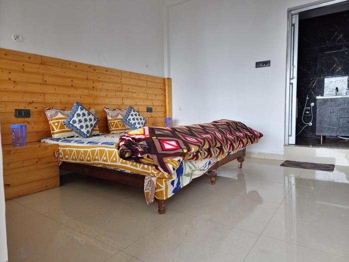 hotel relax max sariyatal nainital