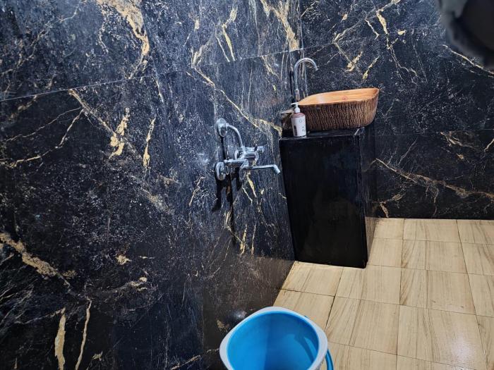 hotel relax max sariyatal nainital