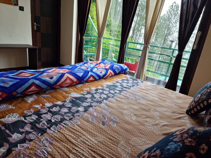 hotel relax max sariyatal nainital