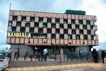 san mala hotel and restaurant
