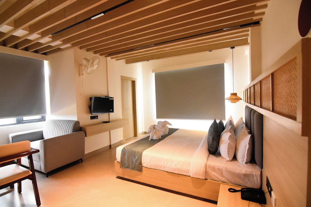 san mala hotel and restaurant