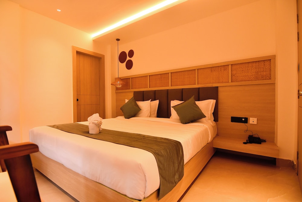 san mala hotel and restaurant