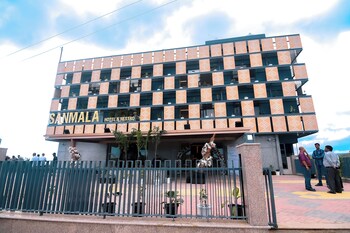 san mala hotel and restaurant