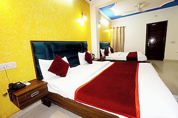 hotel ashok palace near taj mahal agra