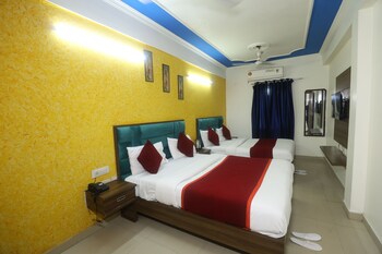 hotel ashok palace near taj mahal agra