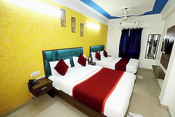 hotel ashok palace near taj mahal agra