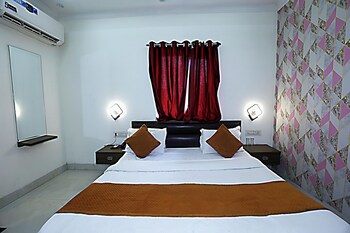 hotel ashok palace near taj mahal agra
