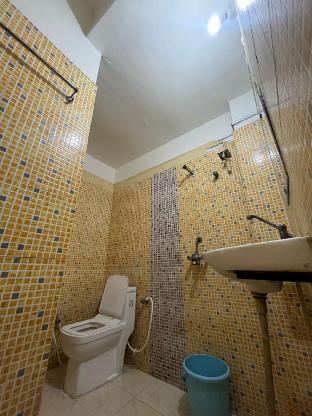 hotel ashok palace near taj mahal agra