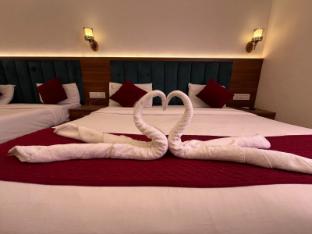 hotel ashok palace near taj mahal agra