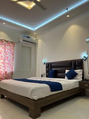 hotel ashok palace near taj mahal agra