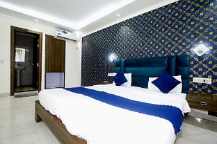 hotel ashok palace near taj mahal agra