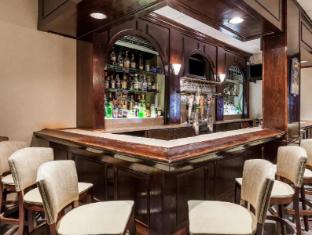 albany plaza hotel