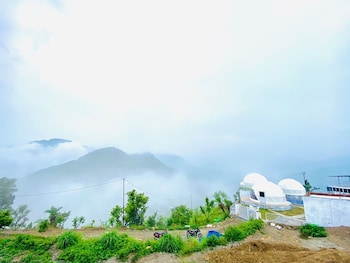 hr 26 hotels and resorts