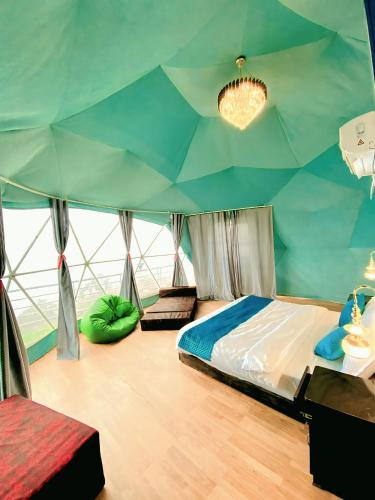 hr 26 hotels and resorts