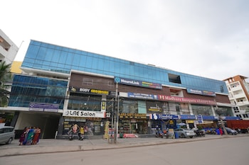 madhura luxury hotel