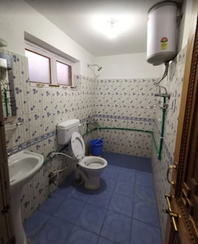 Cheerful Villa,,3 star