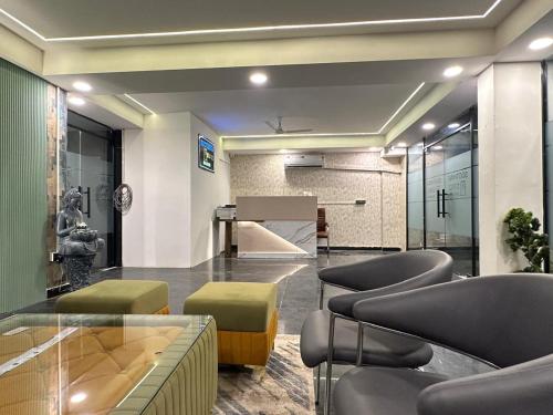 soothing stayz near medanta