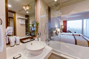 muong thanh holiday hue hotel