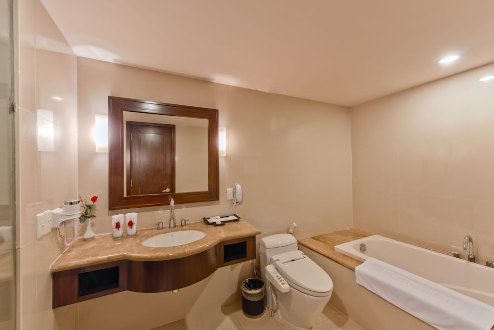 muong thanh holiday hue hotel