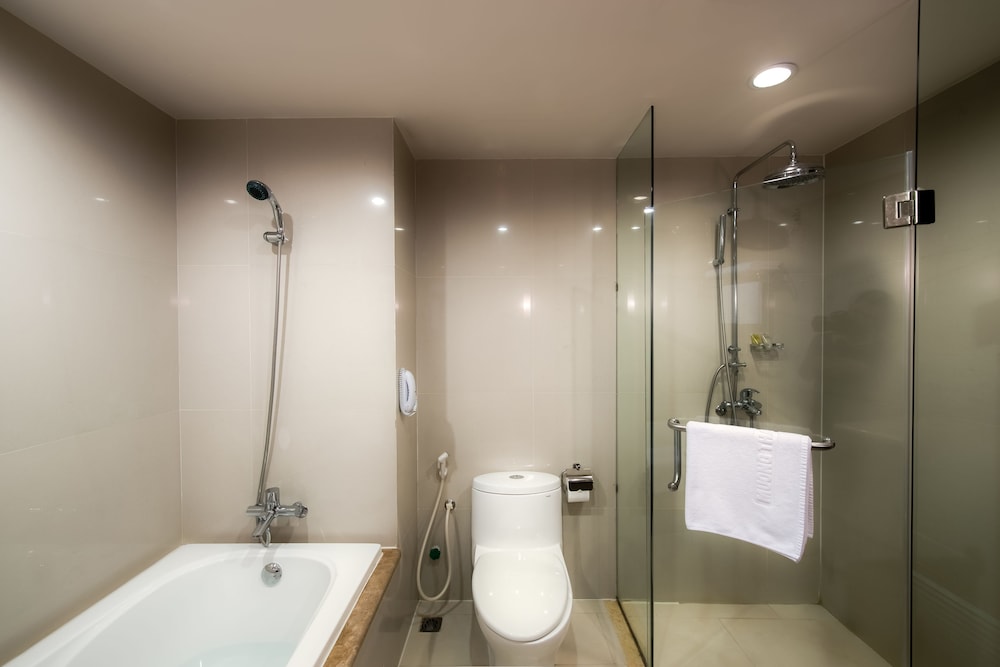 muong thanh holiday hue hotel