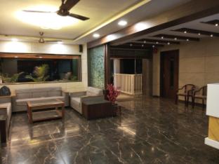 Pritam Park Hotel,,3 star