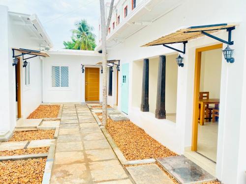 Serene Guest House,,2 star