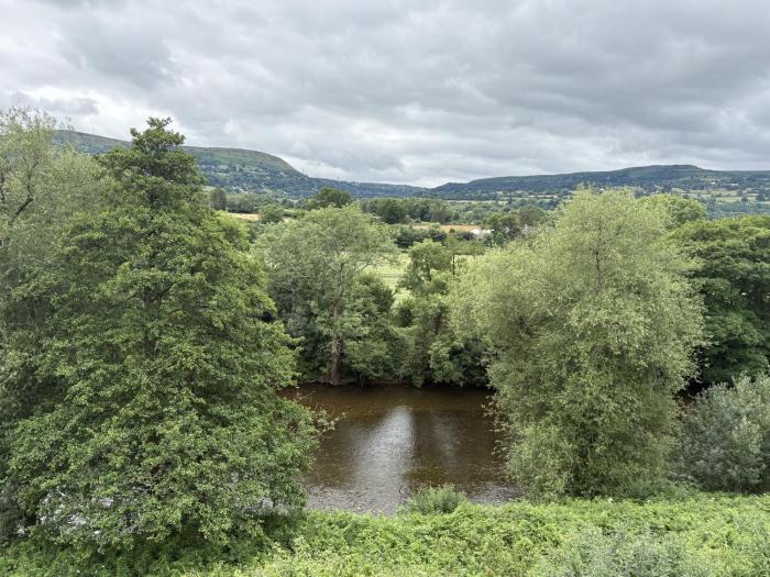 roadhouse llanwenarth