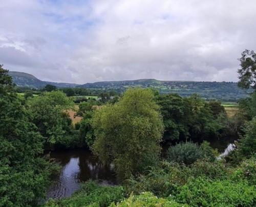 roadhouse llanwenarth