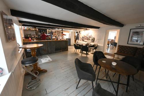 roadhouse llanwenarth