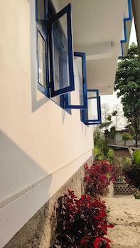 Zangmo Lee Baam,,4 star