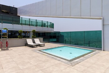 Maison Privee - Urban Parkside Living Near The Iconic Dubai Frame,,4 star